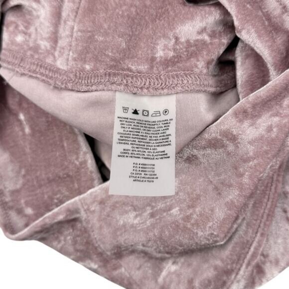 Aritzia Tna Atmosphere Velvet Biker Short In Wistful Mauve Size XS - Picture 6 of 8